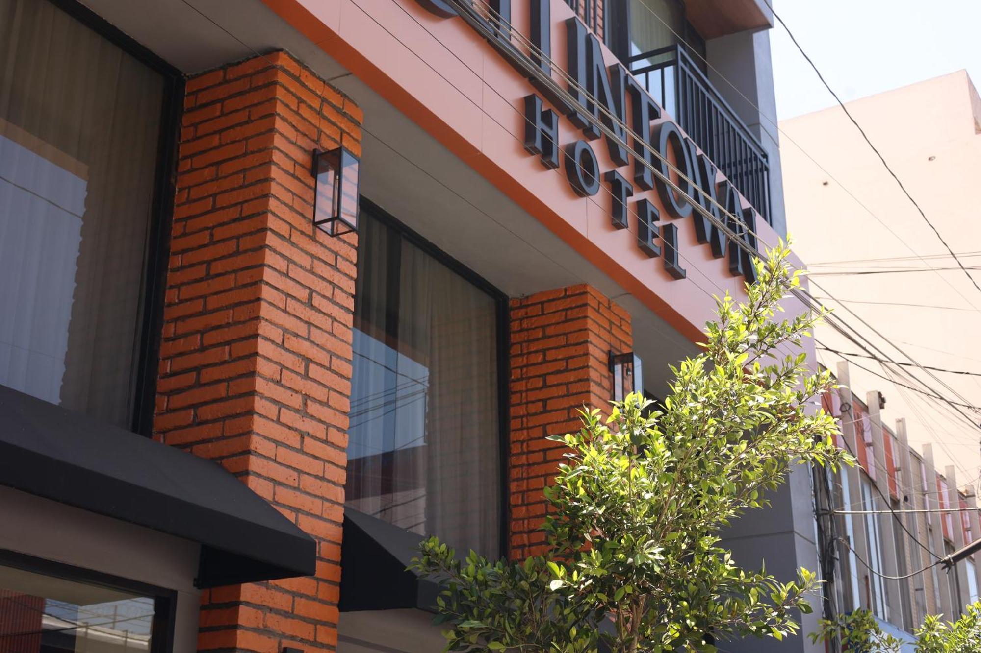Hotel Wellintown Tijuana Bagian luar foto