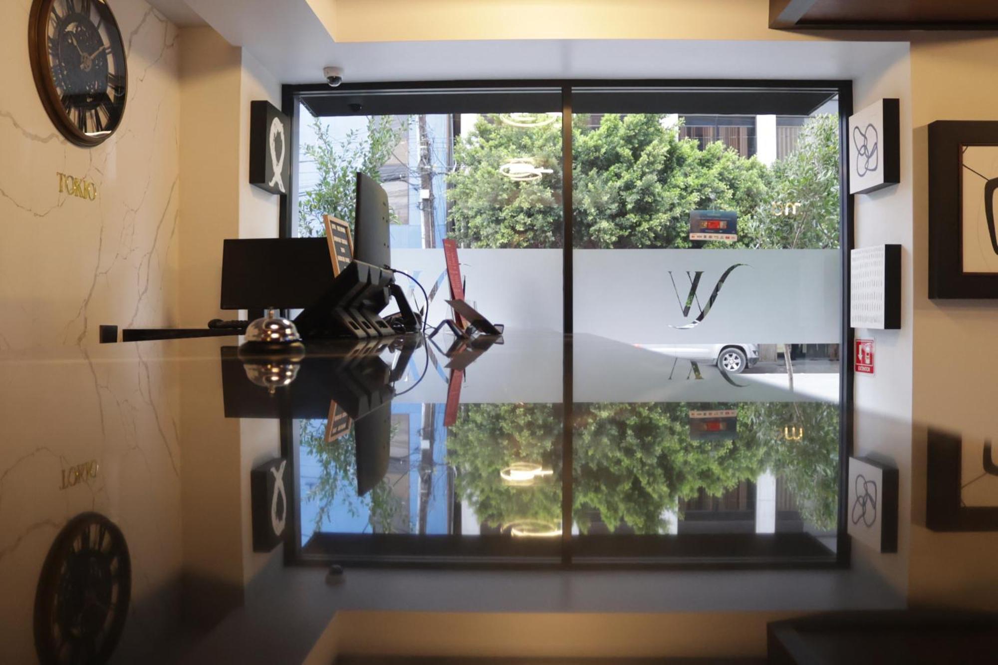 Hotel Wellintown Tijuana Bagian luar foto