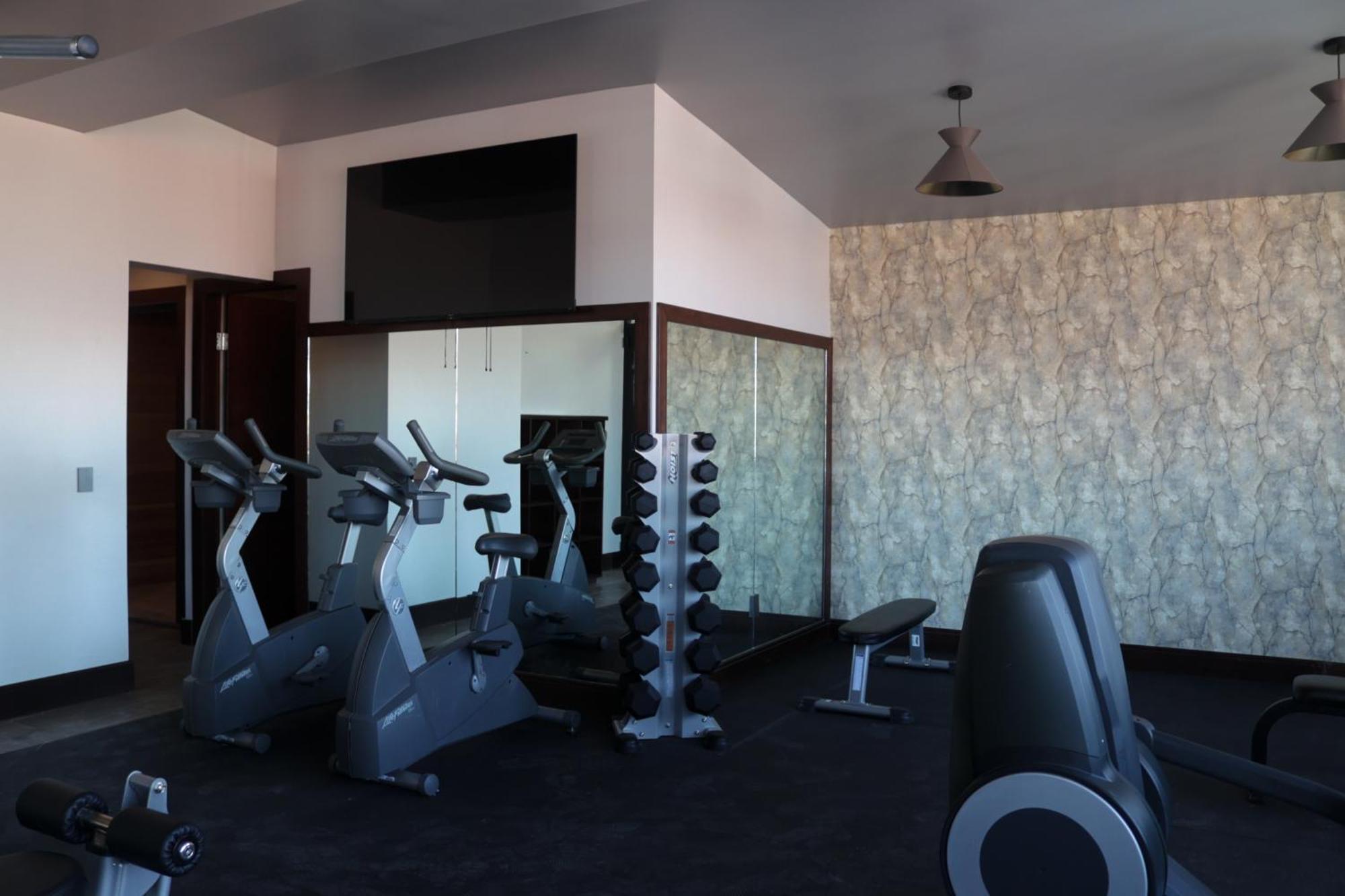 Hotel Wellintown Tijuana Bagian luar foto