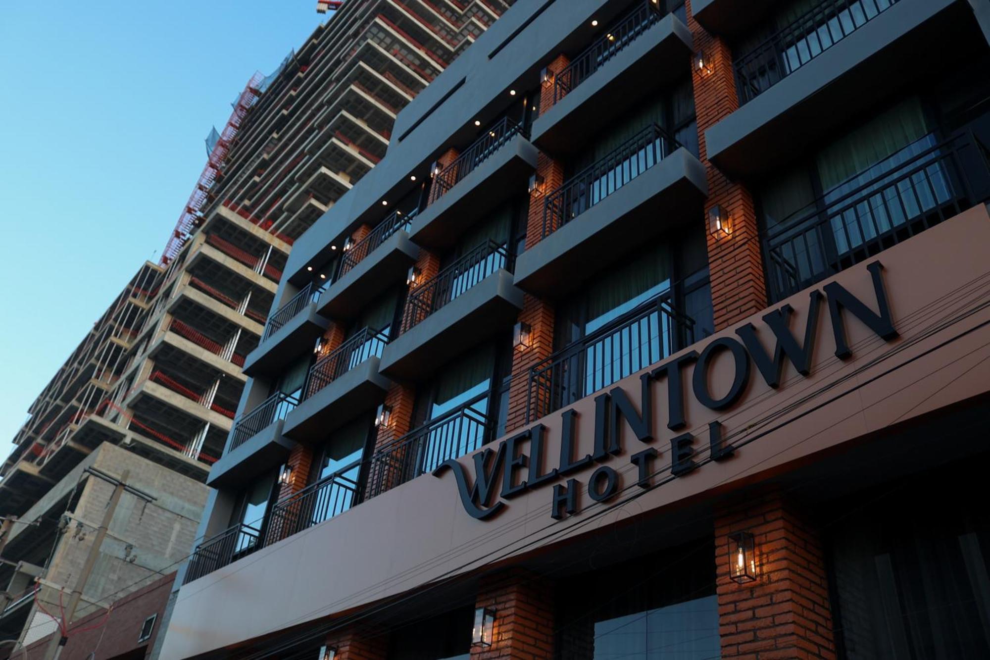Hotel Wellintown Tijuana Bagian luar foto